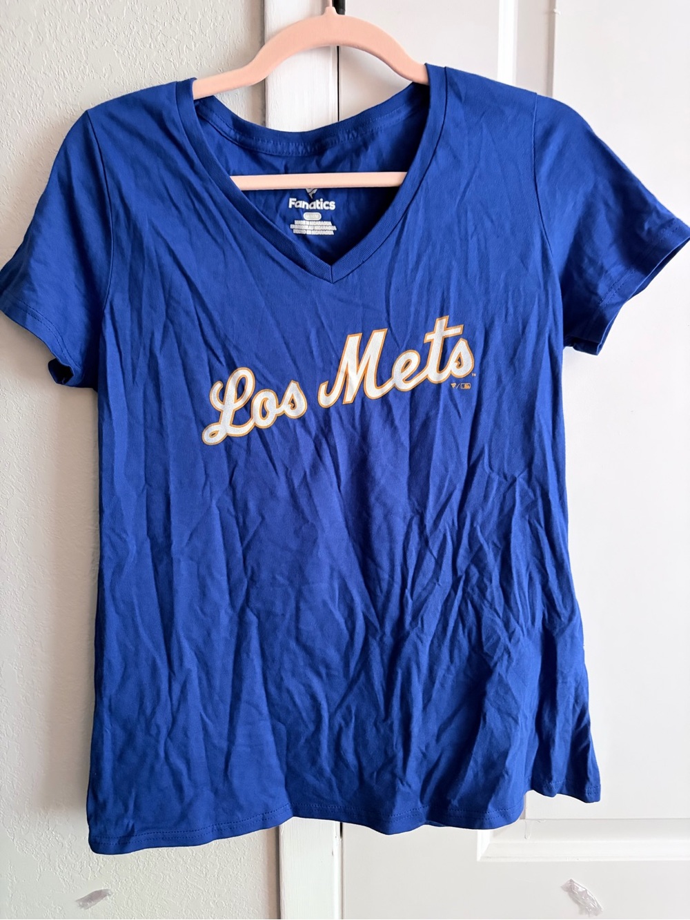 Fanatics Royal Blue 'Los Mets' V-Neck Women's Tee